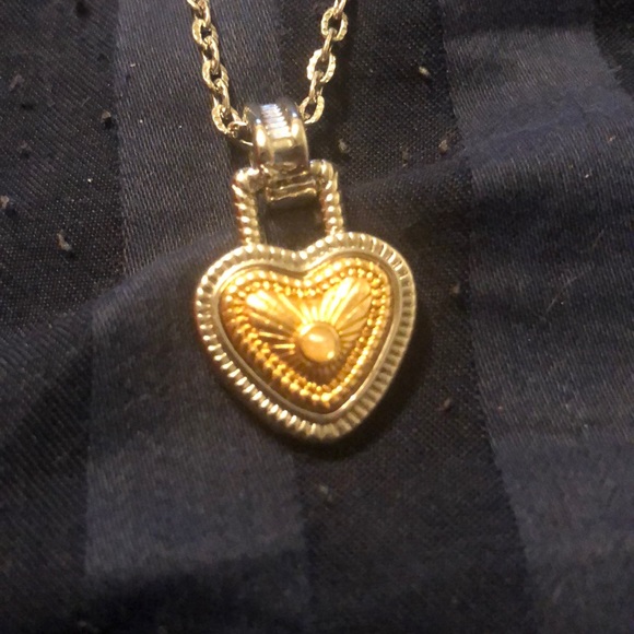 Heart pendant with chain - Picture 1 of 2